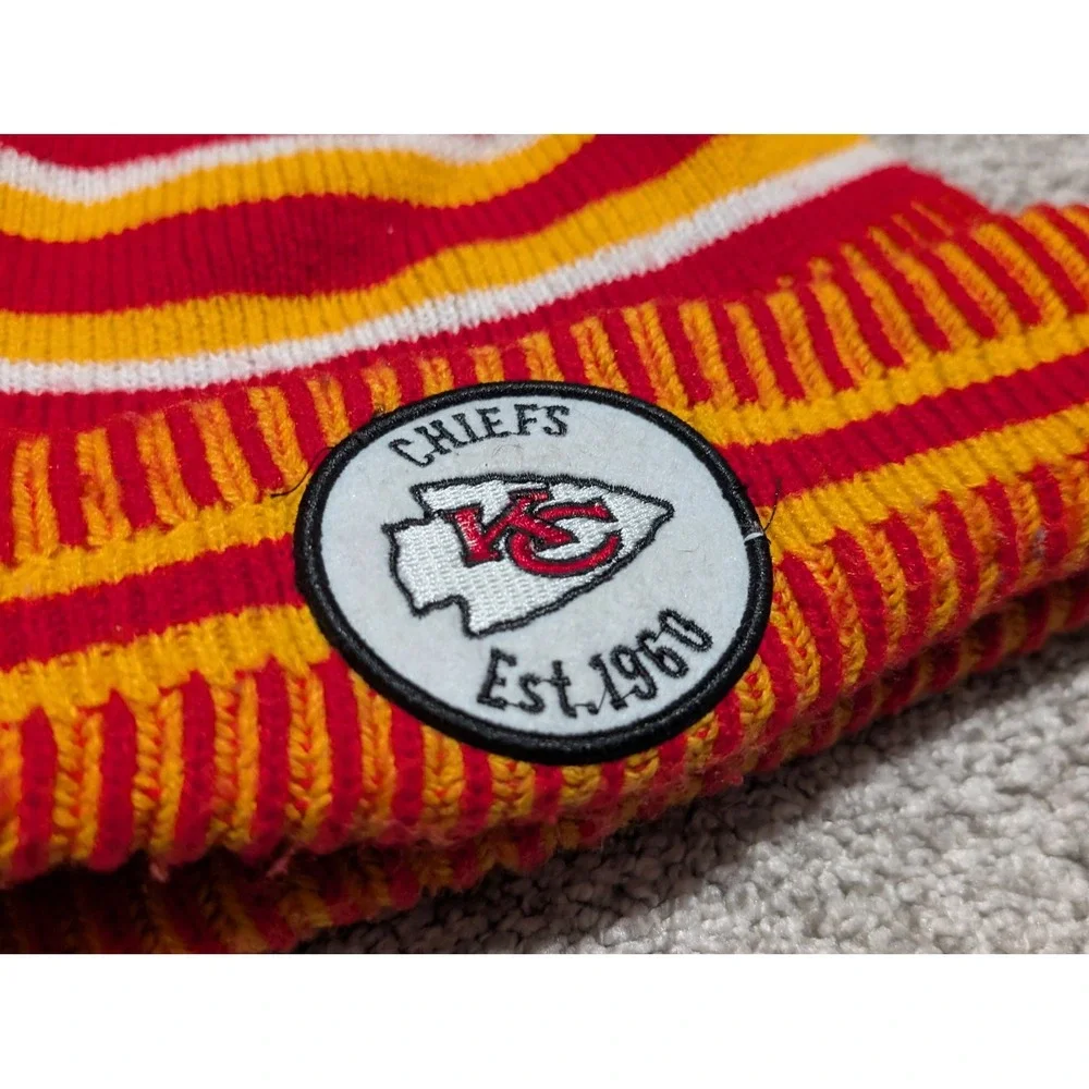 New Era Kansas City‎ Chiefs NFL 100 Anniversary Striped Fleece Lined Beanie Hat